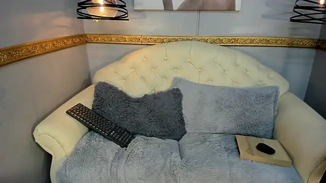 Snapshot of Sammy_Millers chatting on December 14, 10:03 pm Sammy Millers online show from December 14, 10:03 pm