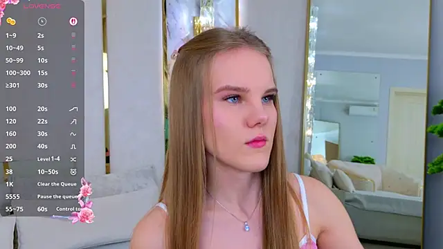 Snapshot of Lili_Lohan chatting on November 16, 5:29 pm Lili Lohan online show from November 16, 5:29 pm