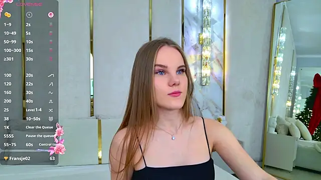 Snapshot of Lili_Lohan chatting on November 24, 5:23 pm Lili Lohan online show from November 24, 5:23 pm