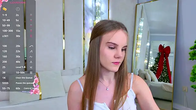 Snapshot of Lili_Lohan chatting on November 25, 5:02 pm Lili Lohan online show from November 25, 5:02 pm