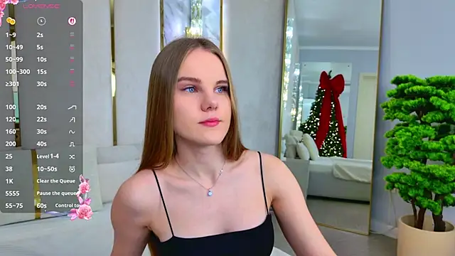 Snapshot of Lili_Lohan chatting on November 26, 5:03 pm Lili Lohan online show from November 26, 5:03 pm