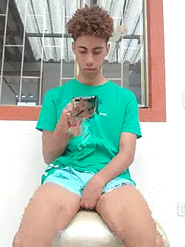 The boy good online show from November 16, 4:12 pm