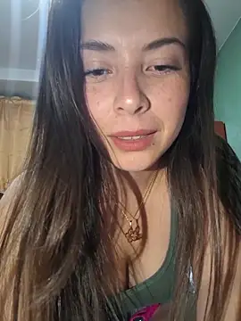 EmmaValencia  online show from January 15, 4:17 am