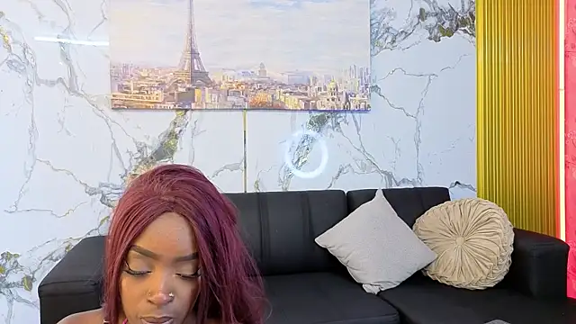 Nahomy Smiths aws online show from December 3, 9:57 pm