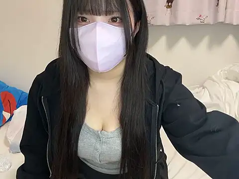 YUKINA 00 online show from November 13, 12:15 pm