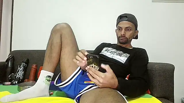 Snapshot of XxvanxX chatting on November 9, 4:05 pm XxvanxX online show from November 9, 4:05 pm