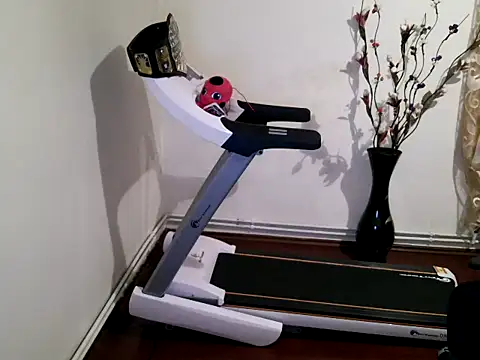 KingAdonisss online show from October 15, 4:40 pm