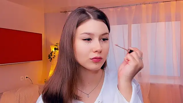 Snapshot of MondoNeko chatting on October 16, 7:09 am MondoNeko online show from October 16, 7:09 am