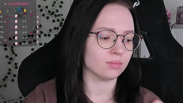 power robynn online show from March 11, 10:21 am