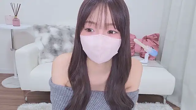 Seira  nn online show from February 22, 1:20 pm