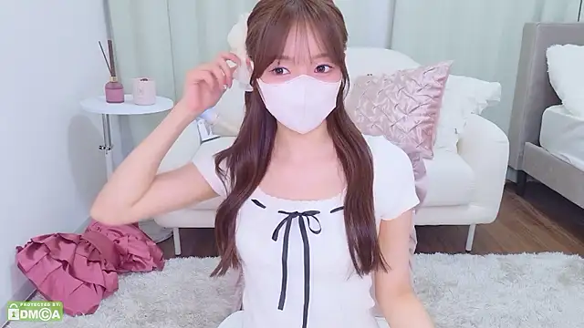 Snapshot of Seira__nn chatting on May 22, 1:28 pm Seira nn online show from May 22, 1:28 pm