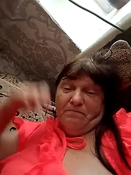 Apeesynka55211 online show from June 13, 2:26 pm