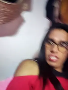 Snapshot of IsabelaLux chatting on October 6, 12:19 am IsabelaLux online show from October 6, 12:19 am