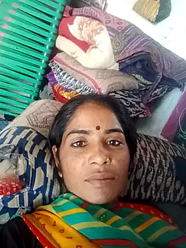 Snapshot of Maya_Rajput5 chatting on October 14, 6:47 am Maya Rajput5 online show from October 14, 6:47 am