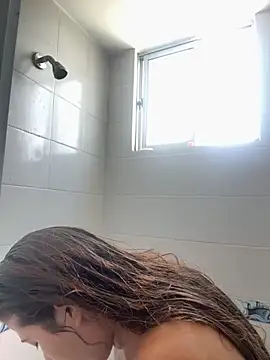 Snapshot of violeticafox chatting on September 29, 4:45 pm violeticafox online show from September 29, 4:45 pm