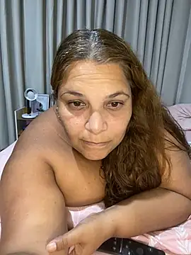 Livpoppe online show from January 18, 11:30 pm