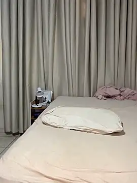 Livpoppe online show from February 2, 10:47 am