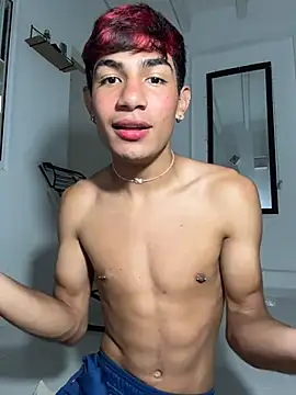 Snapshot of cherub_ chatting on February 22, 1:07 am cherub online show from February 22, 1:07 am