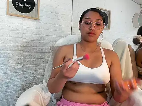 Snapshot of Keilasex_01 chatting on October 13, 2:39 pm Keilasex 01 online show from October 13, 2:39 pm
