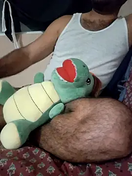 Snapshot of rojo_guerrero chatting on October 5, 1:59 am rojo guerrero online show from October 5, 1:59 am