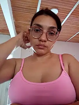 Snapshot of Naughty_anyeli chatting on October 17, 8:00 pm Naughty anyeli online show from October 17, 8:00 pm