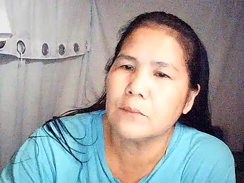 Snapshot of milagrose_rose chatting on July 28, 9:26 am milagrose rose online show from July 28, 9:26 am