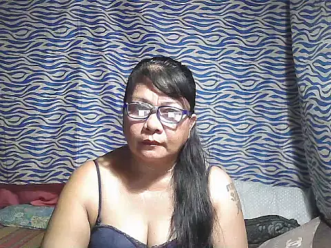 Snapshot of joy_cute chatting on October 23, 11:46 pm joy cute online show from October 23, 11:46 pm