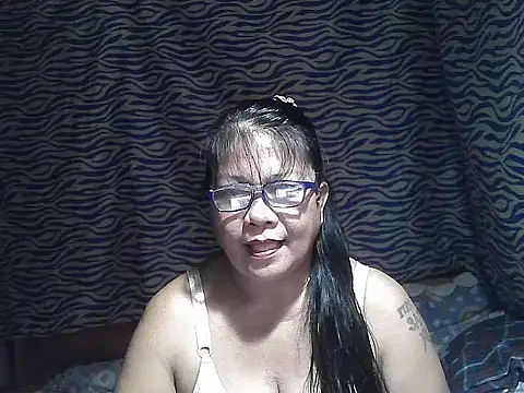 Snapshot of joy_cute chatting on October 28, 11:18 pm joy cute online show from October 28, 11:18 pm