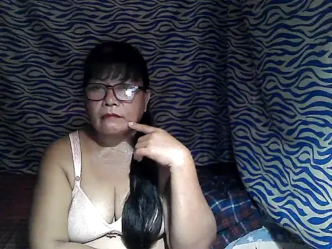 Snapshot of joy_cute chatting on November 25, 12:54 am joy cute online show from November 25, 12:54 am