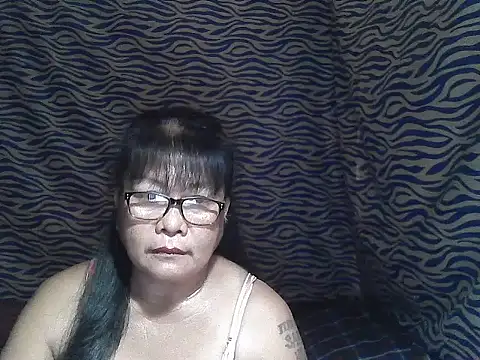 Snapshot of joy_cute chatting on December 1, 11:32 pm joy cute online show from December 1, 11:32 pm