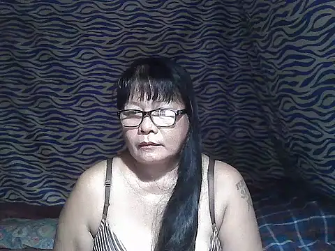 Snapshot of joy_cute chatting on December 14, 11:53 pm joy cute online show from December 14, 11:53 pm