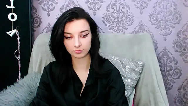 DominantLuna online show from November 23, 8:41 pm