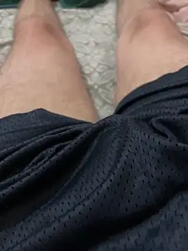 vvUMvv online show from November 25, 7:30 am