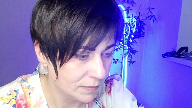 Ashley Brookss online show from December 13, 7:53 pm