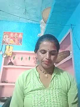 Snapshot of Mohni_cute chatting on December 4, 3:38 am Mohni cute online show from December 4, 3:38 am