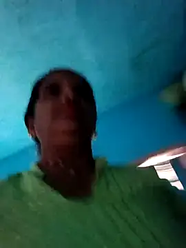 Snapshot of Mohni_cute chatting on December 5, 7:17 am Mohni cute online show from December 5, 7:17 am