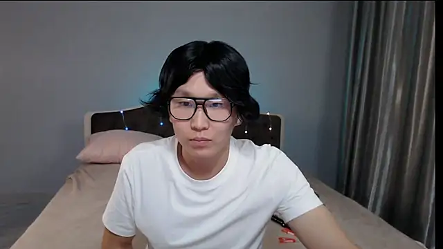 KaiChicken online show from October 12, 2:32 am