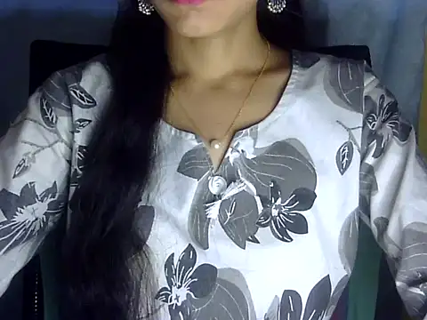 Snapshot of Shazi_1 chatting on May 30, 12:02 pm Shazi 1 online show from May 30, 12:02 pm