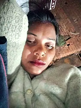 Snapshot of Katrina_kaif143 chatting on January 13, 9:42 pm Katrina kaif143 online show from January 13, 9:42 pm