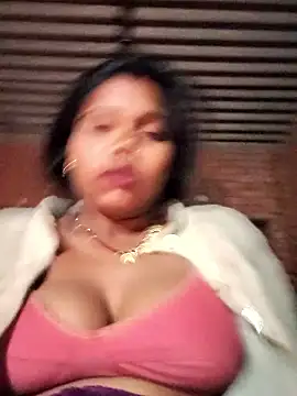 Snapshot of Katrina_kaif143 chatting on January 17, 10:46 pm Katrina kaif143 online show from January 17, 10:46 pm