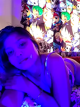 Snapshot of pinay_old_lover chatting on December 5, 4:21 am pinay old lover online show from December 5, 4:21 am