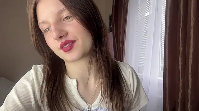 Snapshot of JanellHousen chatting on May 28, 5:05 am JanellHousen online show from May 28, 5:05 am