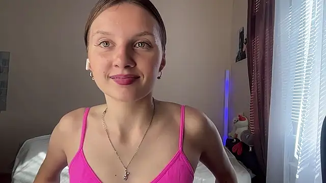 JanellHousen online show from July 15, 5:34 am