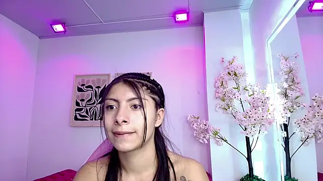 Gabriela milani online show from April 30, 11:27 am