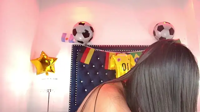 Snapshot of Gabriela_milani chatting on June 24, 7:13 pm Gabriela milani online show from June 24, 7:13 pm
