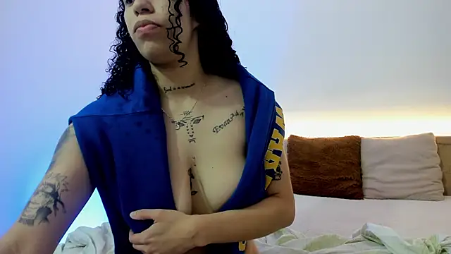 Annie roselle online show from December 15, 12:20 pm