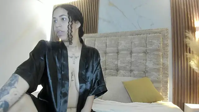 Annie roselle online show from February 8, 12:30 pm