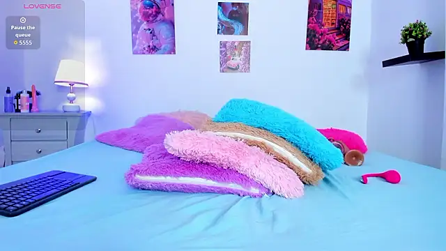 debbie hans online show from March 9, 7:18 pm