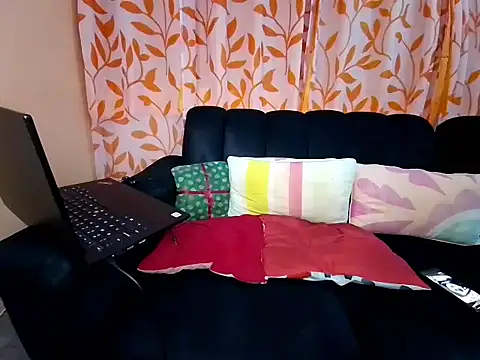 fayola20 online show from December 2, 11:11 pm