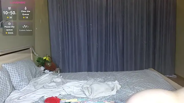 cutieblush online show from November 19, 9:59 pm